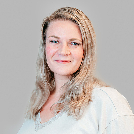 Angelique Schrötke